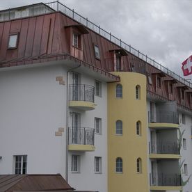 BEPA Heinz Imboden AG Haus vor einer Berglandschaft